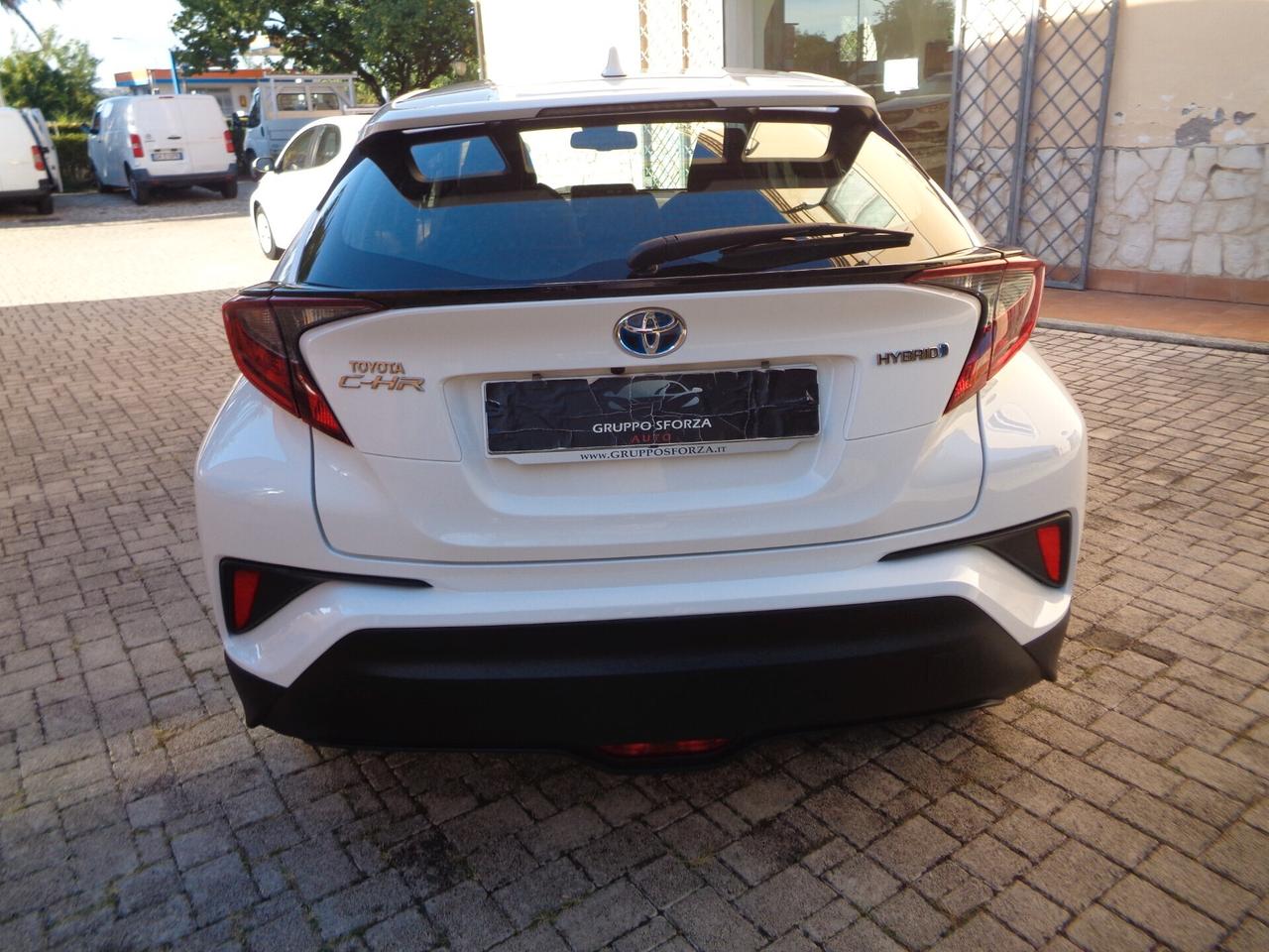Toyota C-HR 1.8 HV Active NESSUN VINCOLO DI FINANZIAMENTO