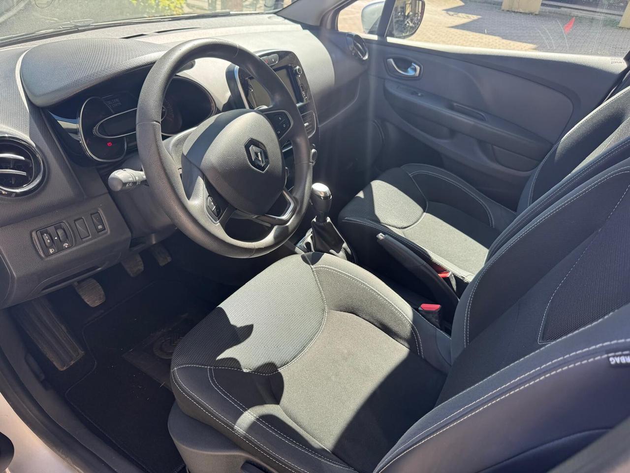 Renault Clio 0.9 TCE ENERGY BUSINESS FP