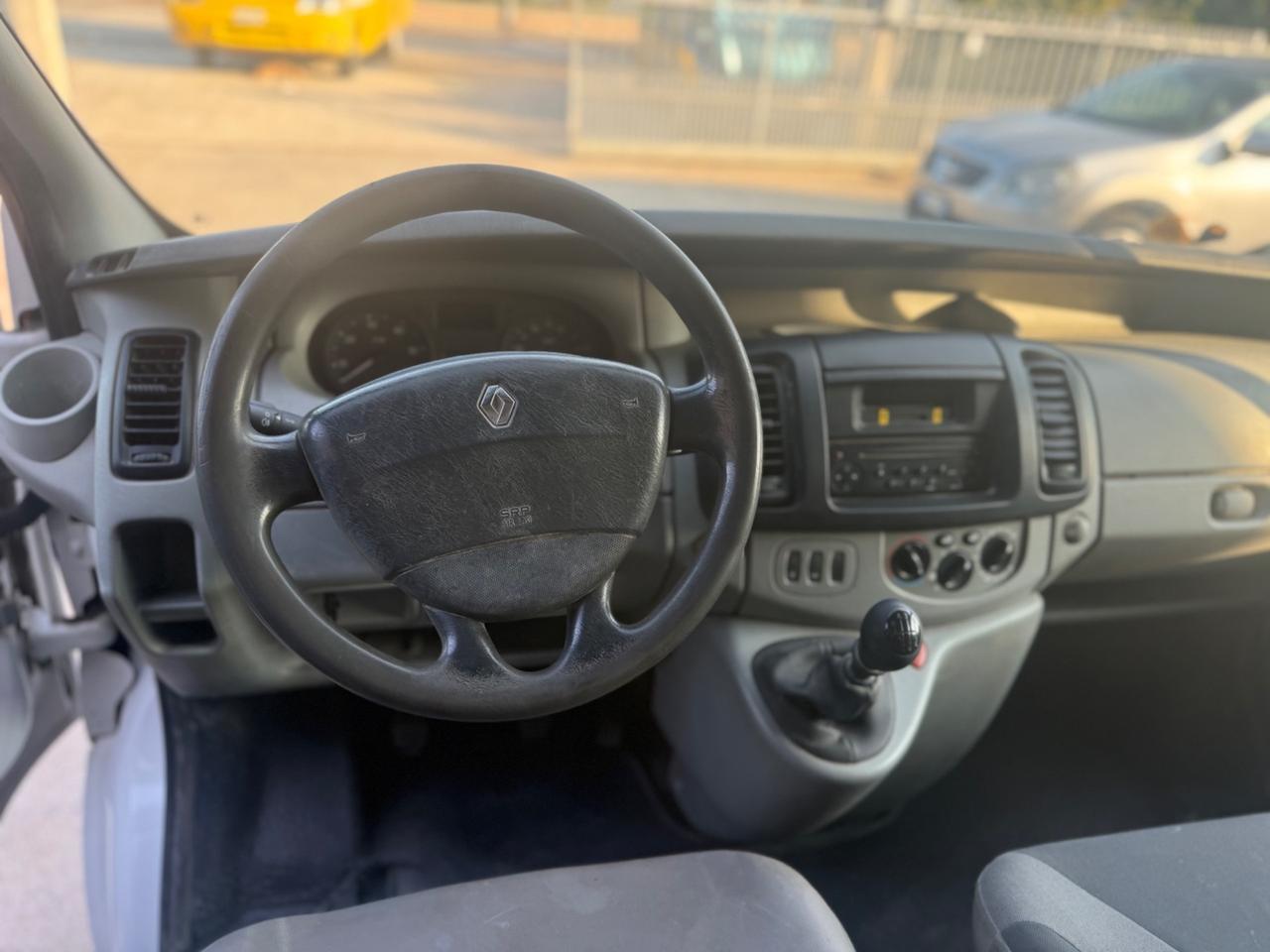 Renault Trafic T27 2.0 dCi/90 PC-TN Furgone Generique