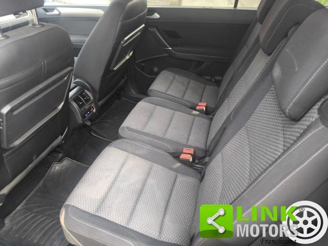 VOLKSWAGEN Touran 2.0 TDI 150 CV SCR DSG Comfortline BlueMotion Tech