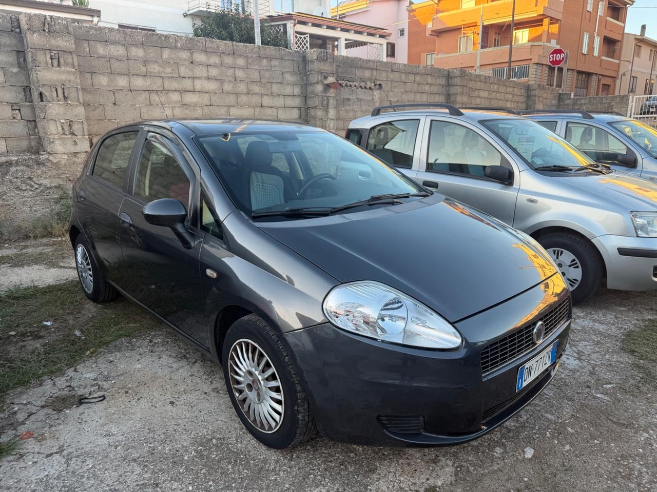 Fiat Grande Punto 1.2 5 porte ok neopatentati