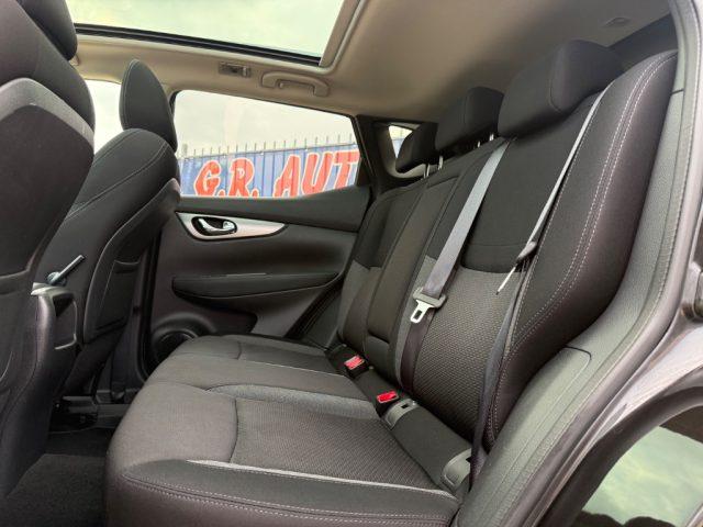 NISSAN Qashqai 1.5 dCi N-Connecta GARANZIA