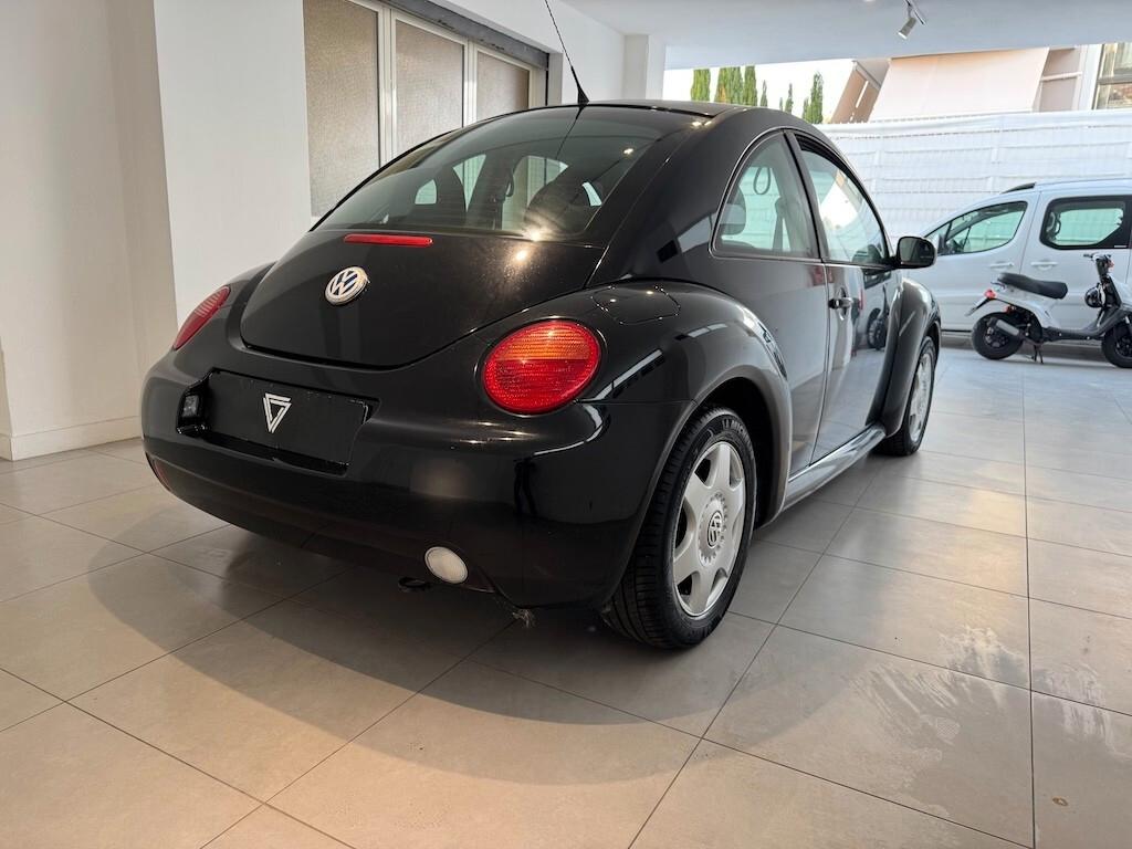 Volkswagen New Beetle 1.6