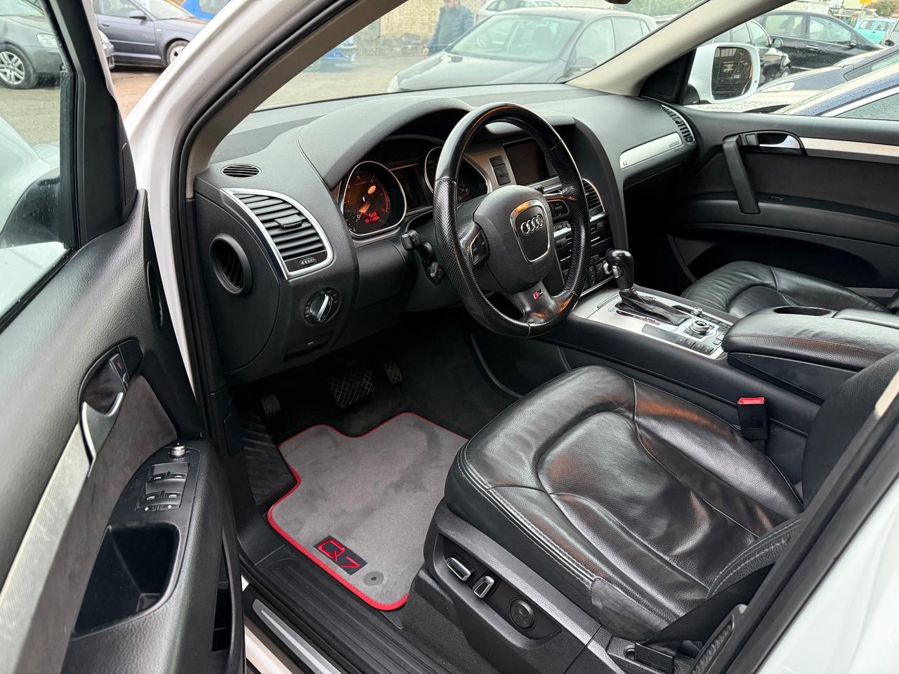 Audi Q7 3.0TDI 240CV V6 quattro S-LINE EURO6 2010