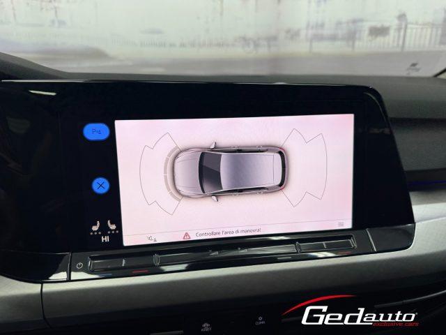 VOLKSWAGEN Golf 8 VIII 2.0 TDI 150 CV DSG SCR Life FULL-LED NAVI