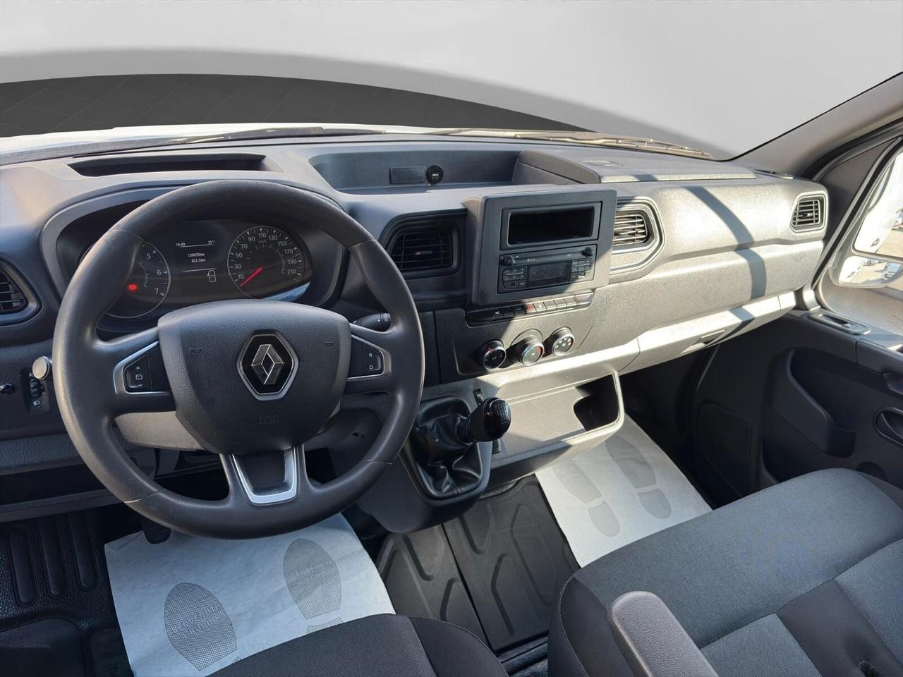 Renault Master 2.3 dCi 136cv L1H1