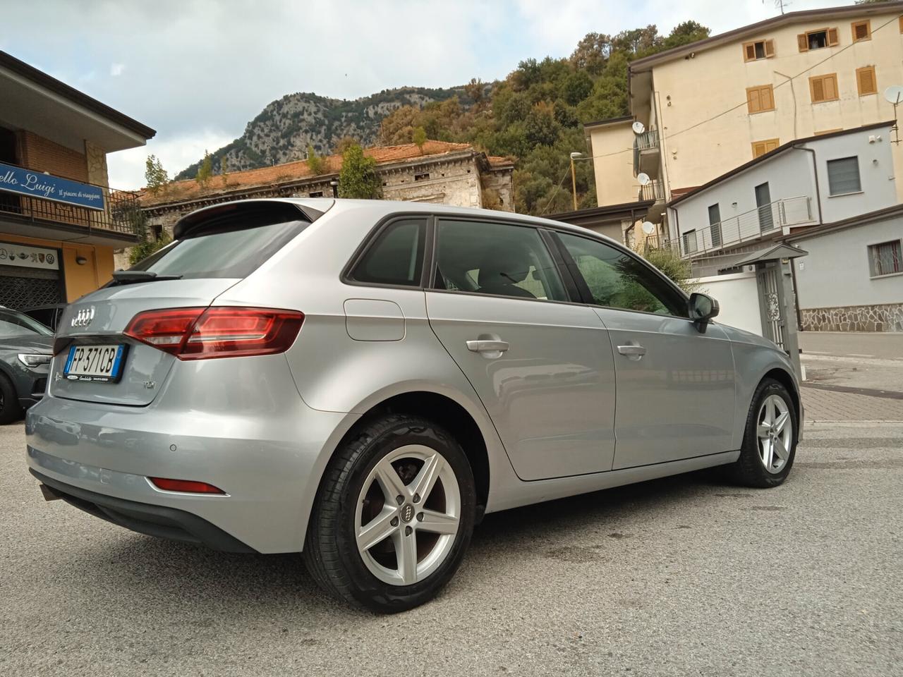 Audi A3 SPB 1.6 TDI 116 CV Design