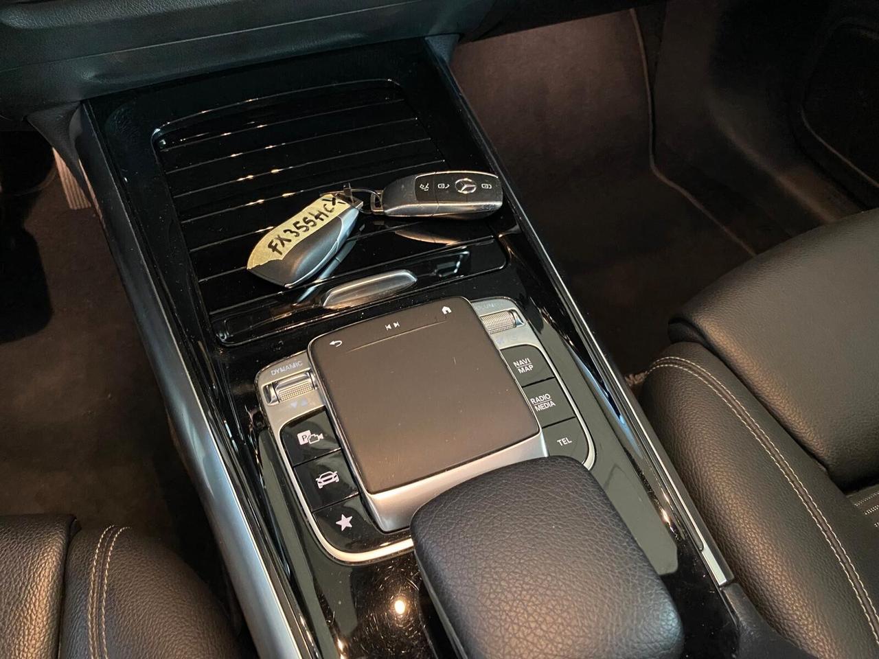 MERCEDES-BENZ CLASSE B 180D PREMIUM 116CV - PELLE, TETTO, VIRTUAL COCKPIT, NEOPATENTATI