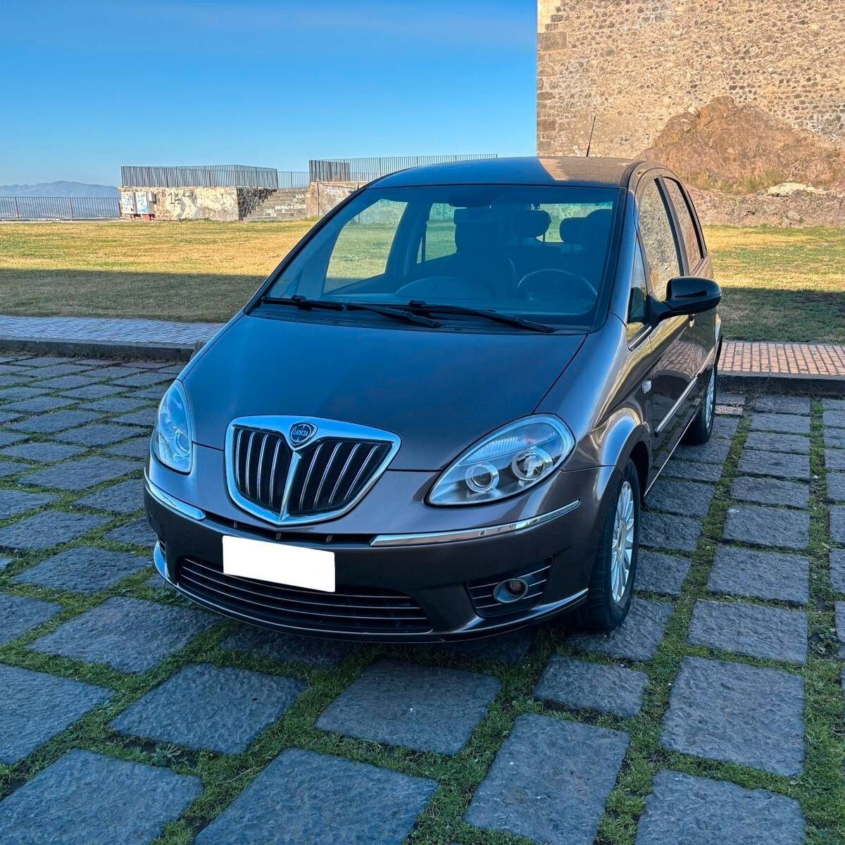 Lancia Musa 1.3 JTD Platinum