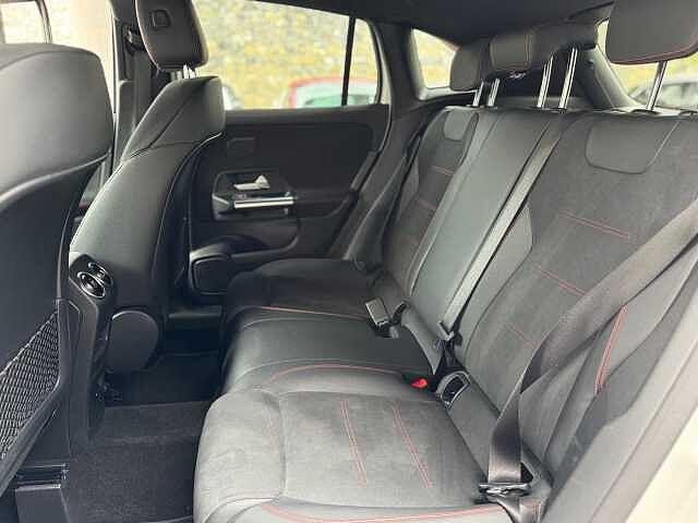 Mercedes-Benz GLA 250 250 e hybrid EQ Premium