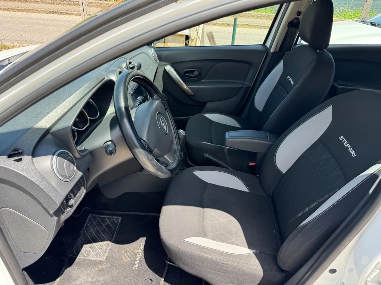 Dacia Sandero Stepway 1.5 dCi 8V 90CV Prestige NEOPATENTATI