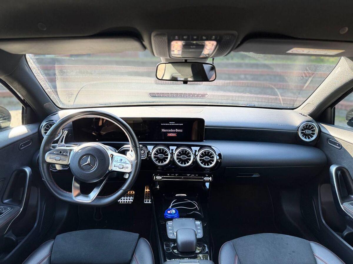 Mercedes Classe A 200 Premium Night edition auto