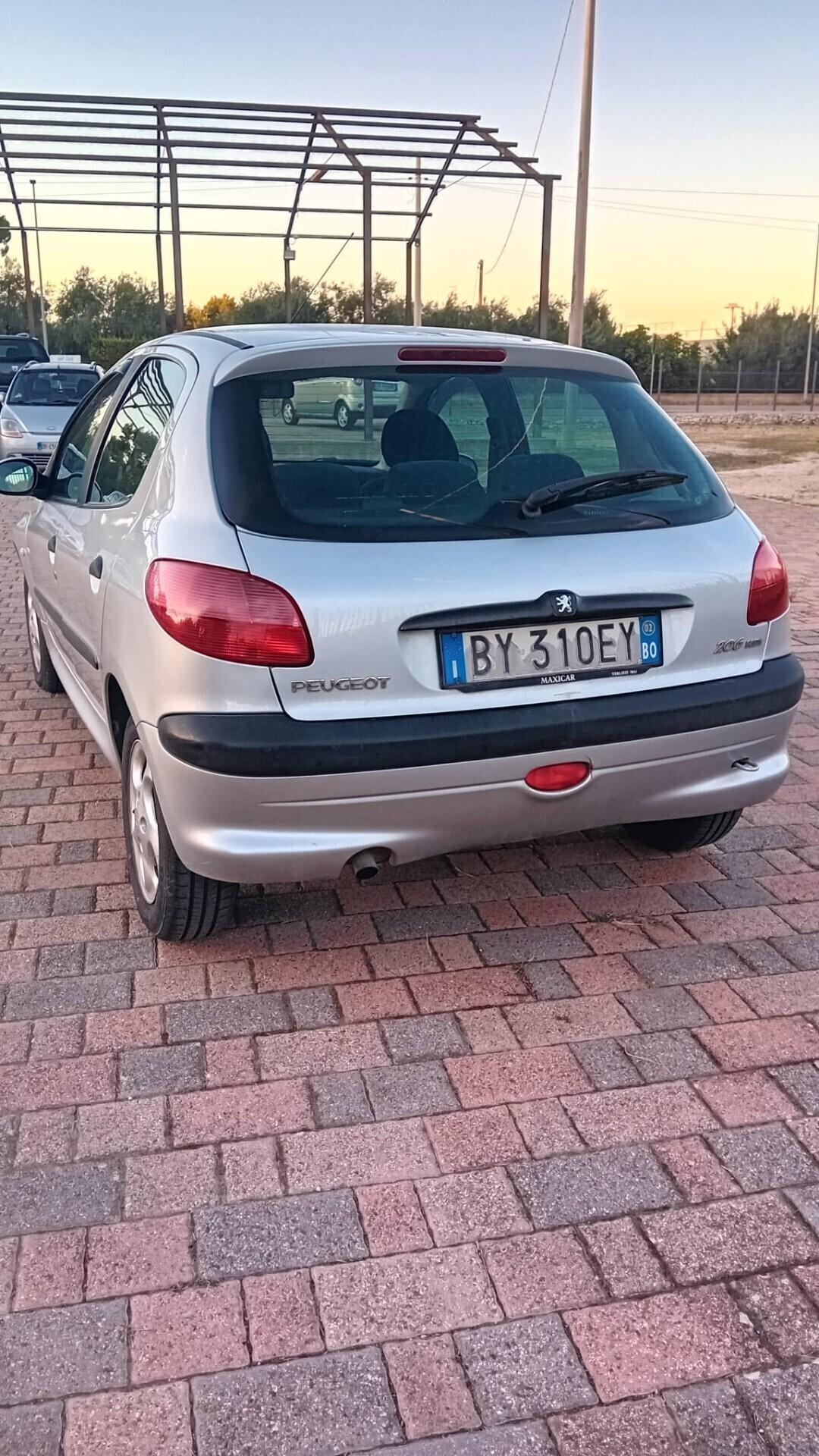 Peugeot 206 1.4 HDi 5p. XR