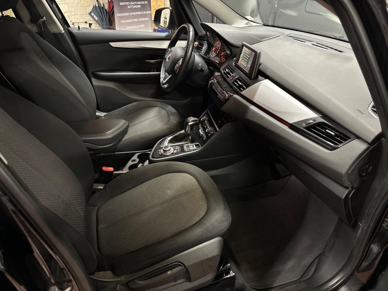 Bmw 2er Active Tourer 218d Advantage