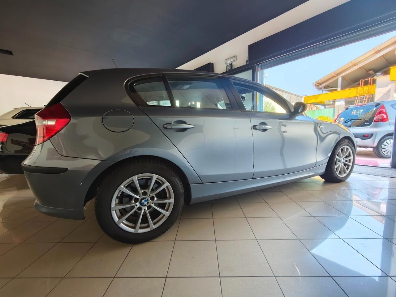Bmw 118i Futura AUT. SOLO 90MILA KM AUTO DA VETRINA!!!!!!!!!!!