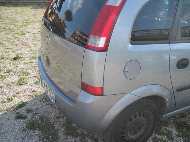 MERIVA 1.4 BENZINA 90 CV NEOPATENTATI SCONTO IN SEDE
