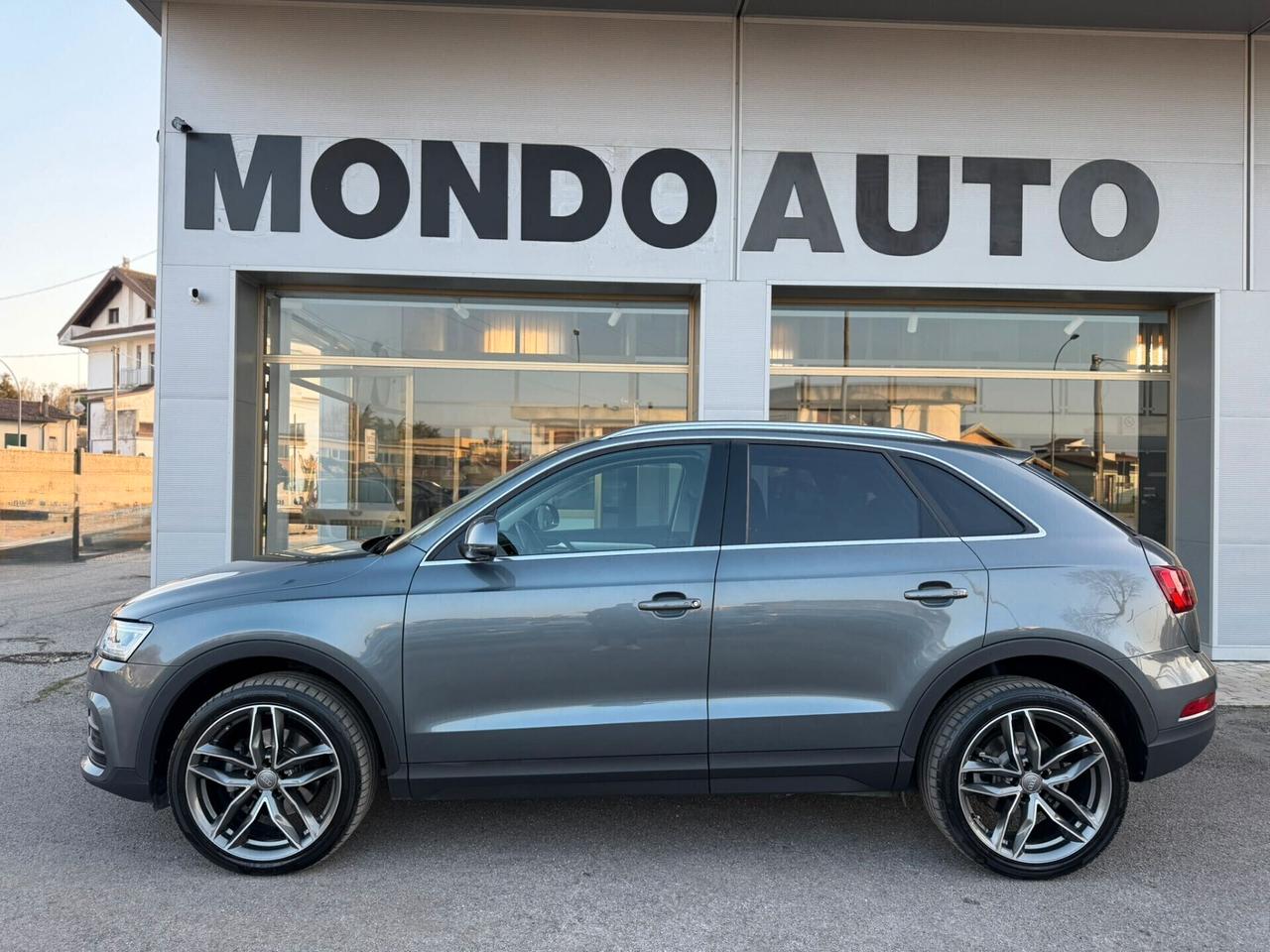 Audi Q3 2.0 TDI 184 CV quattro S tronic Business