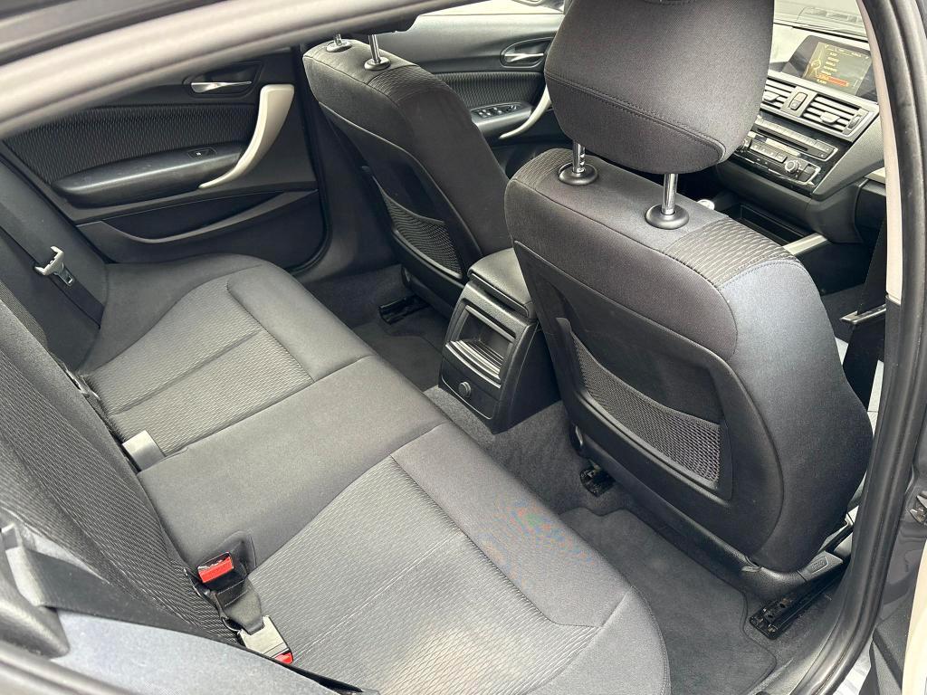 BMW Serie 1 5 Porte 116d Sport 5p OK NEOPATENTATI