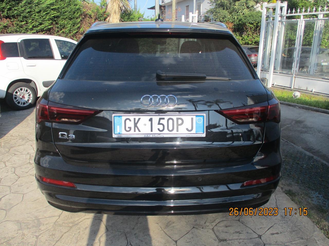 Audi Q3 35 TDI S tronic Business Advanced