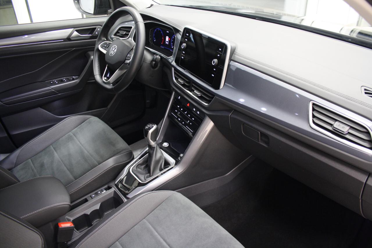 VOLKSWAGEN T-ROC 2.0 TDI 116CV BLACK *2023