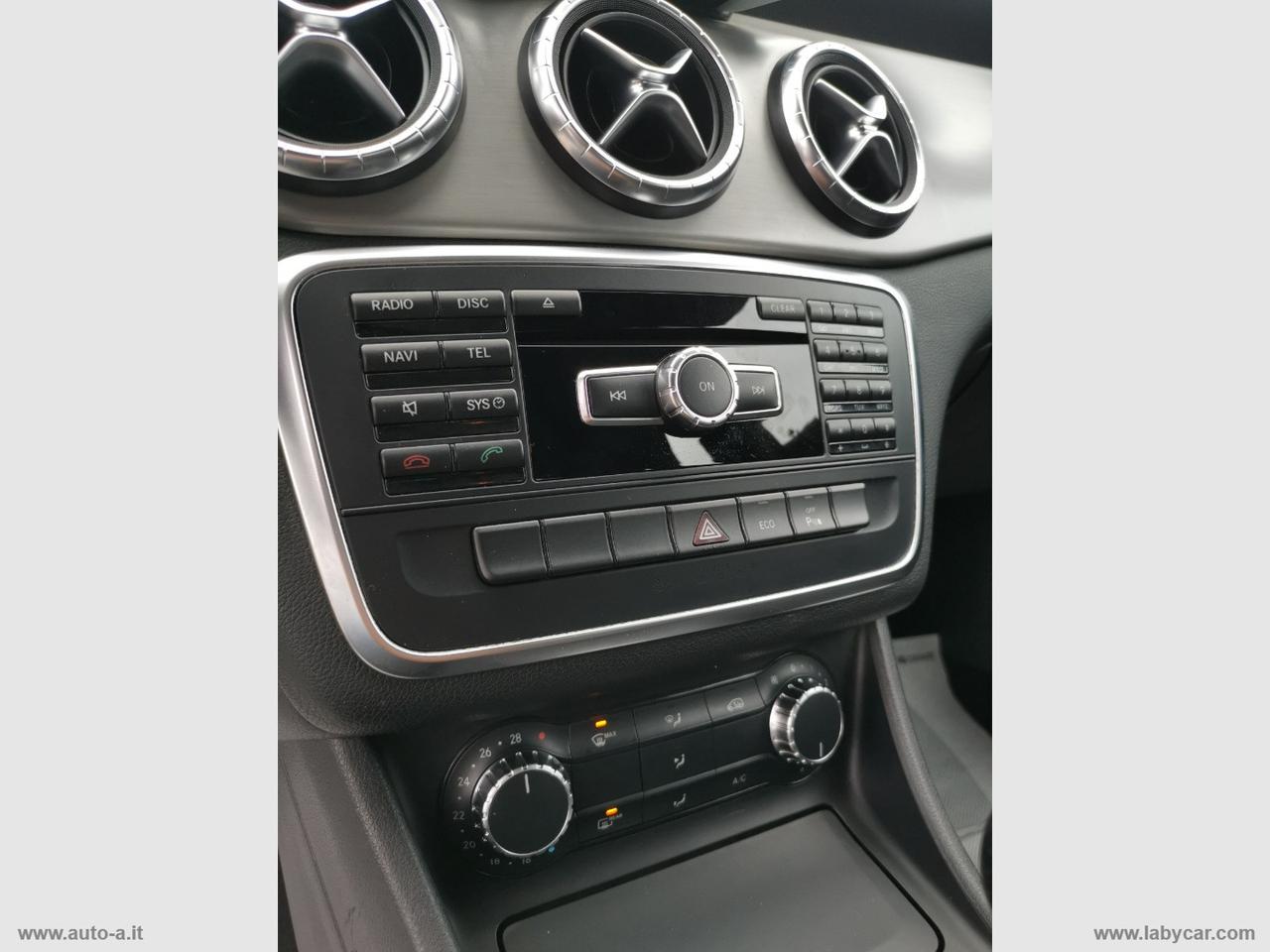 MERCEDES-BENZ CLA 200 d Premium