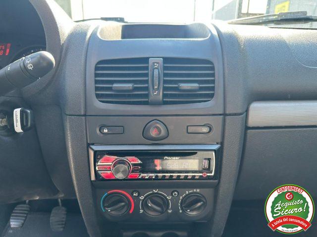 RENAULT Clio 1.2 16V 5 porte Confort