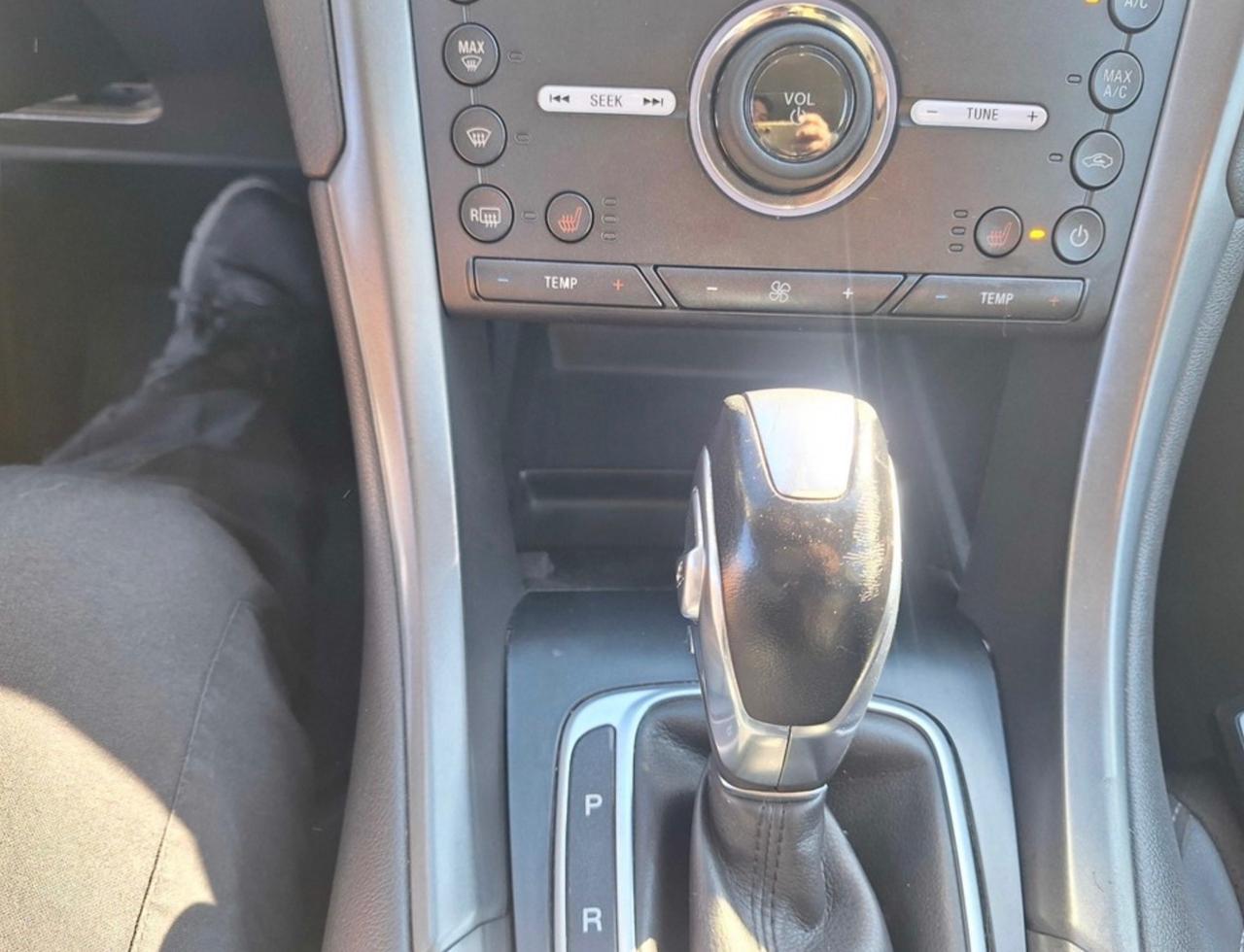 Ford Mondeo Full Hybrid 2.0 187 CV eCVT 4 porte Titanium Business