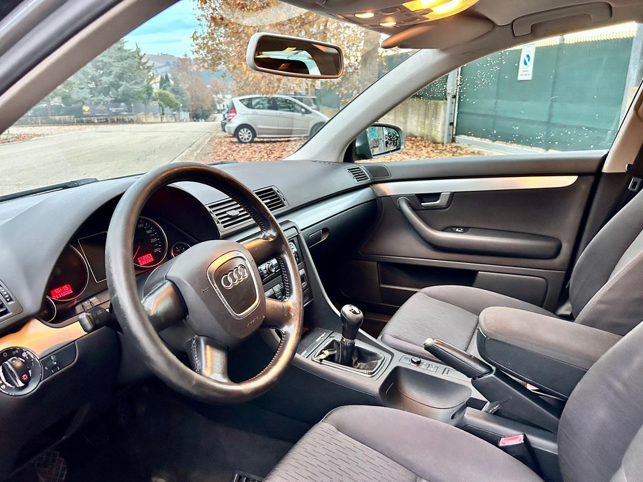 Audi A4 2.0 16V TDI Avant