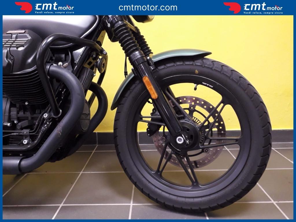 Moto Guzzi V7 - 2021