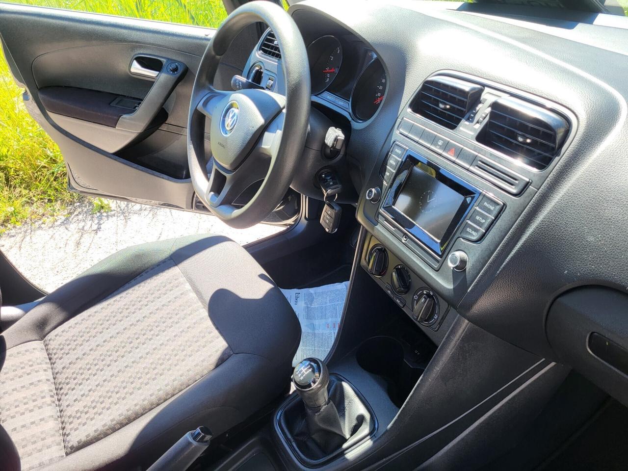 VOLKSWAGEN POLO 1,0 MPI-EURO 6-UNICA PROP-3 REVISI