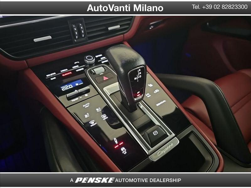 Porsche Cayenne Coupè Cayenne Coupe 3.0 e-hybrid 5p.ti tiptronic