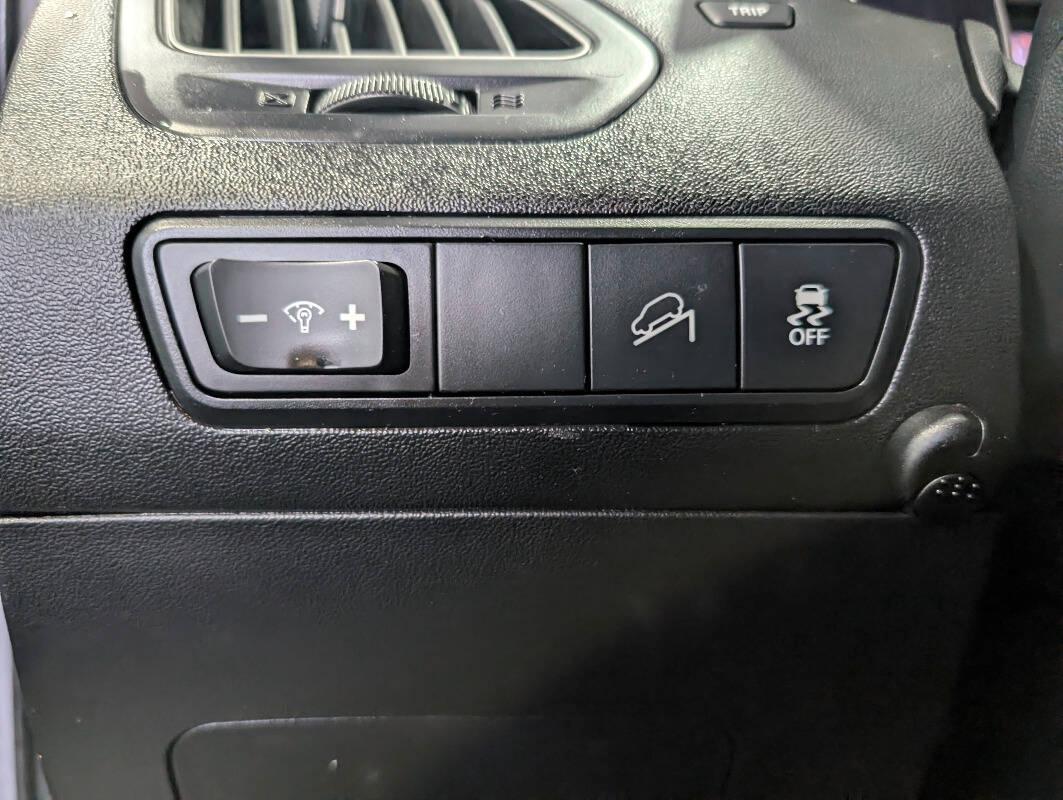 Hyundai ix35 1.7 crdi Comfort 2wd UNI-PROPRIETARIO!