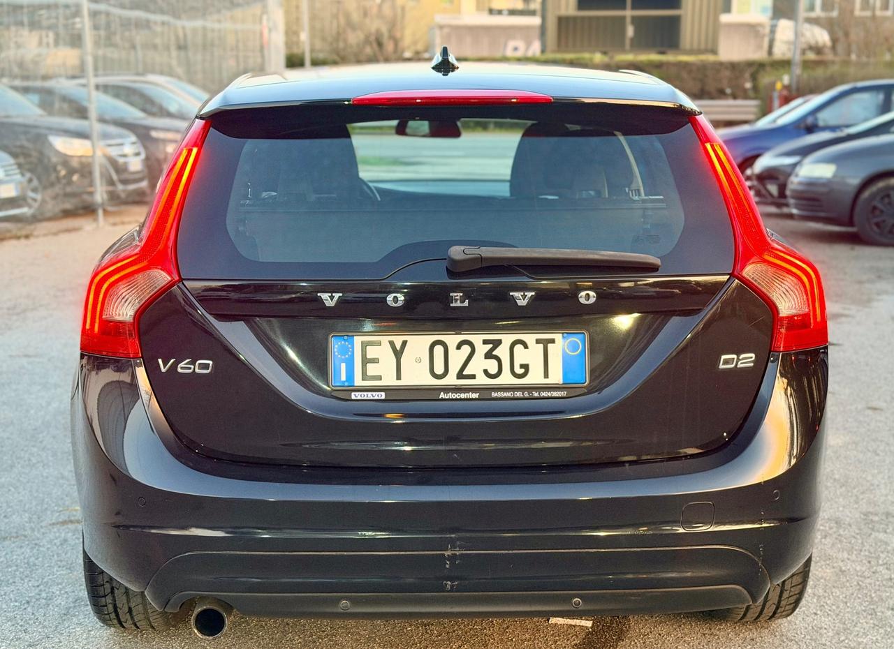 Volvo V60 2015 1,6 D2 per export