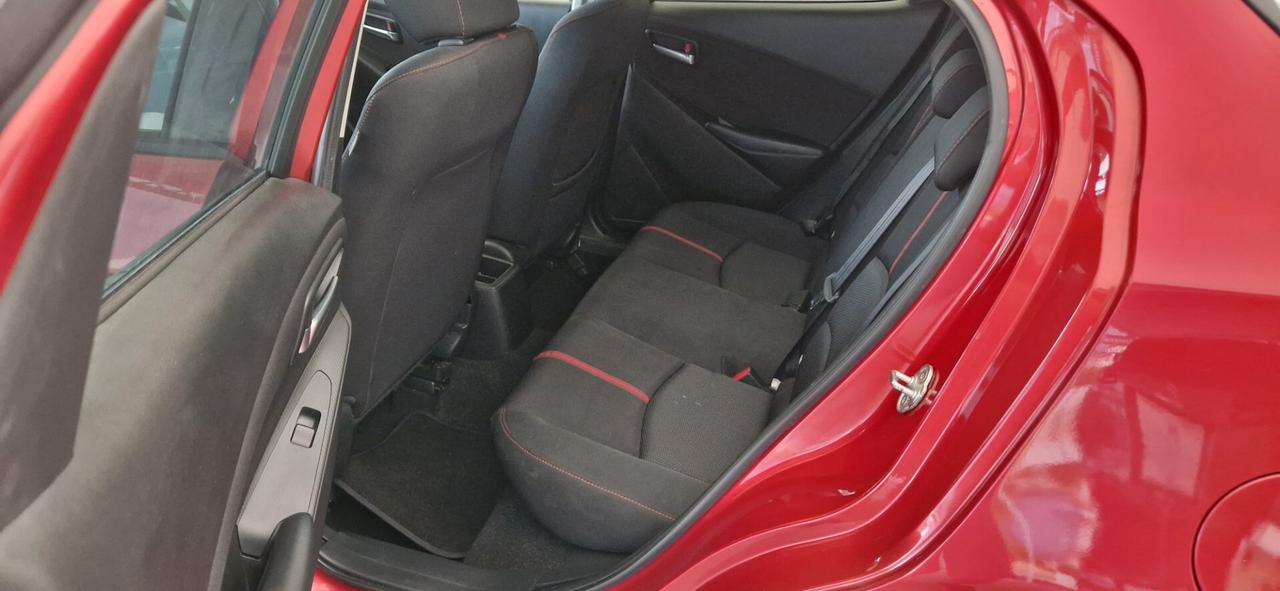 Mazda 2 1.5 Skyactiv-D 105cv Exceed