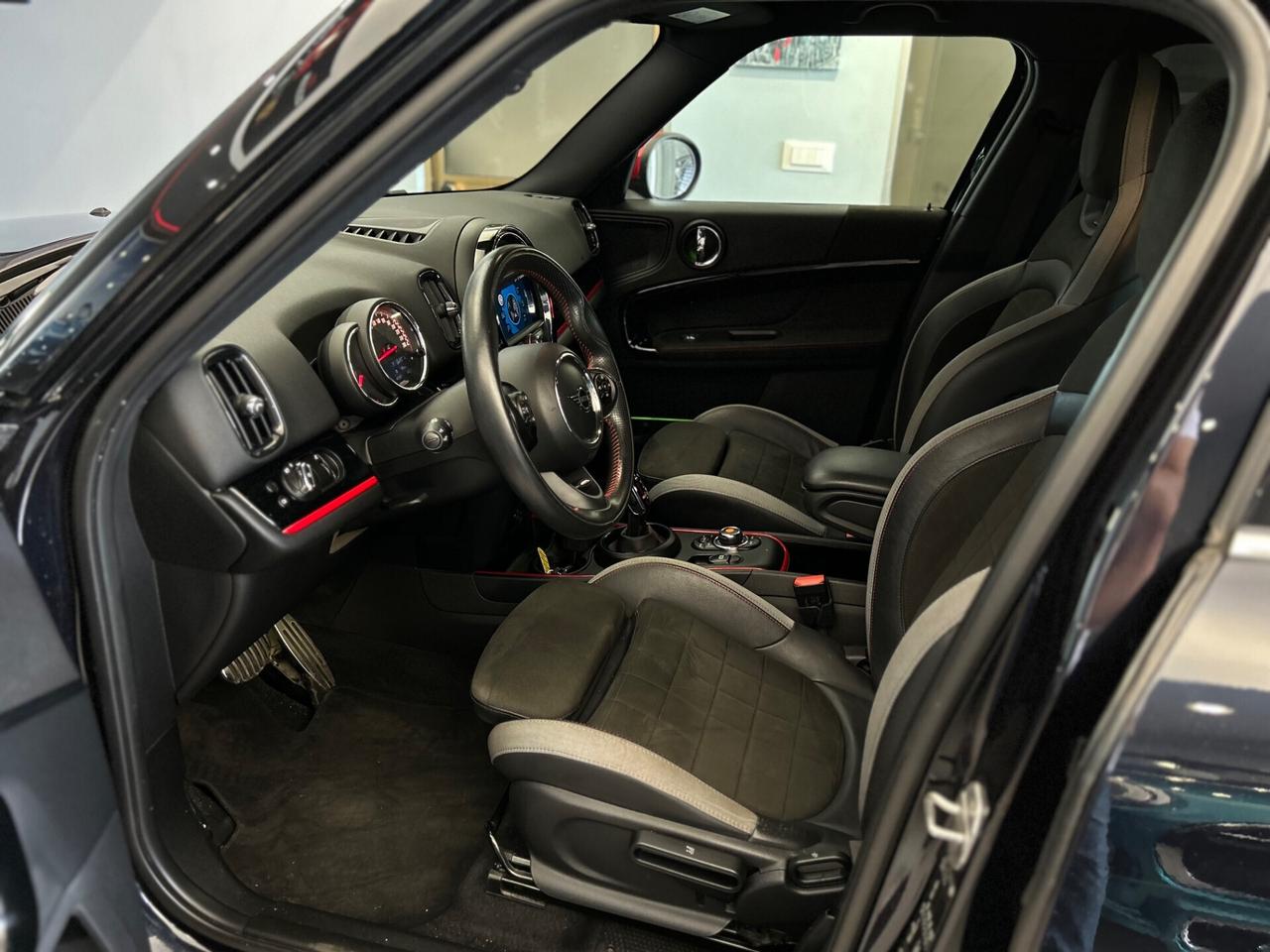 Mini John Cooper Works Countryman Mini 2.0 John Cooper Works Countryman ALL4