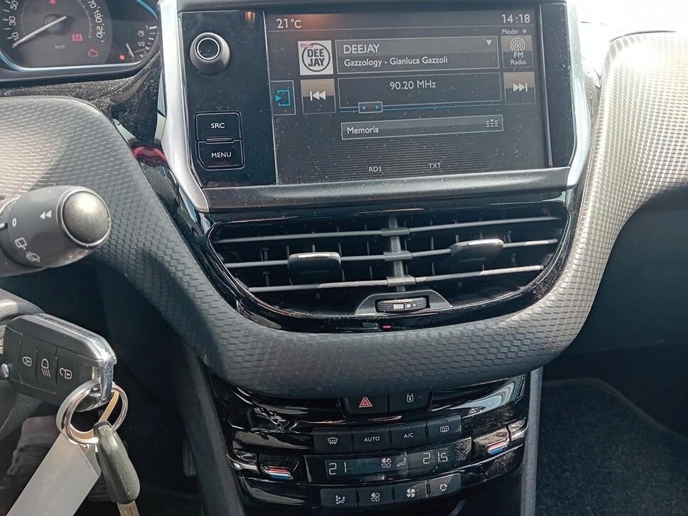 Peugeot 2008 BlueHDi 100 Allure