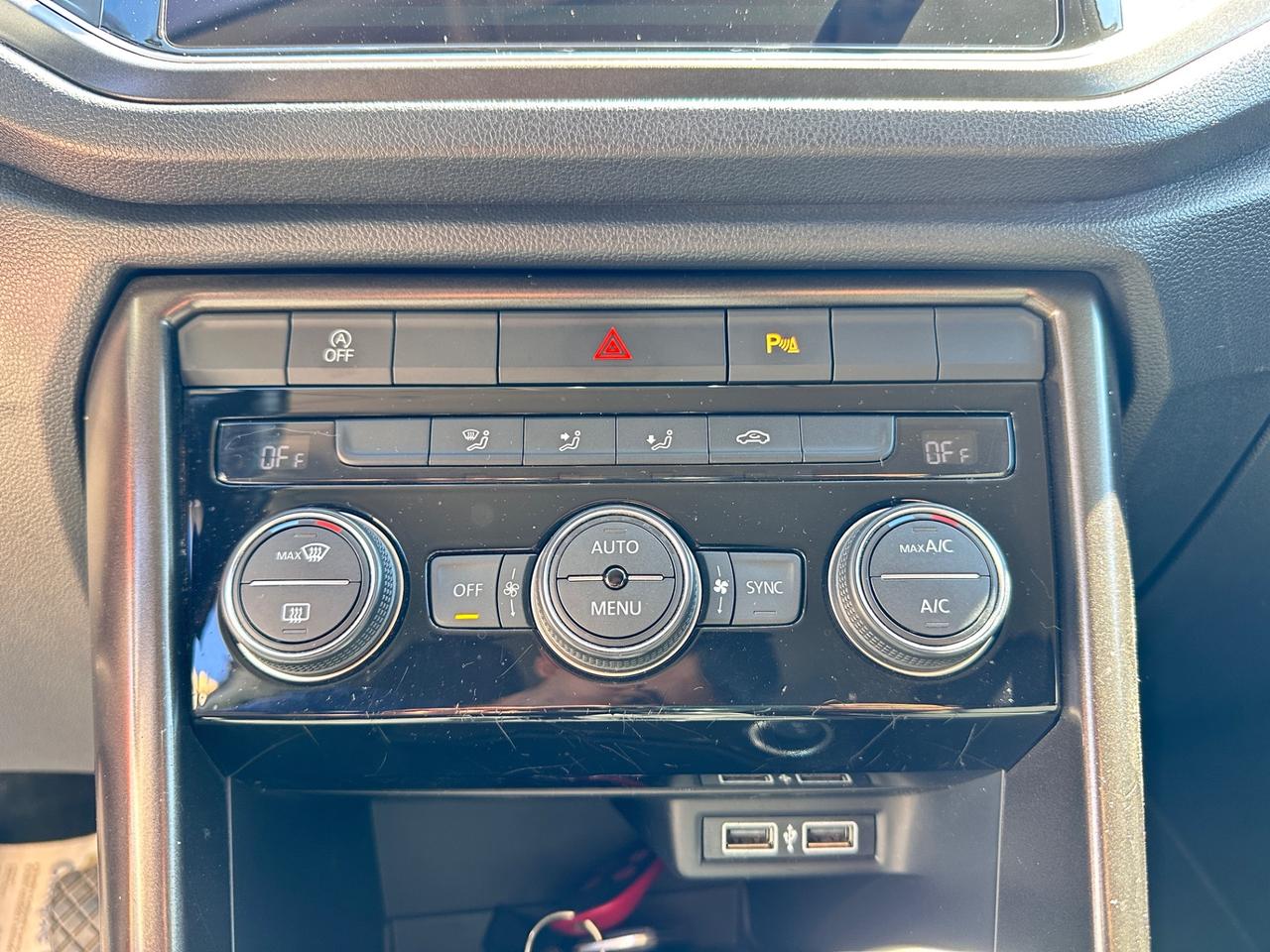 Volkswagen T-Roc 1.0 TSI B-Color -2018