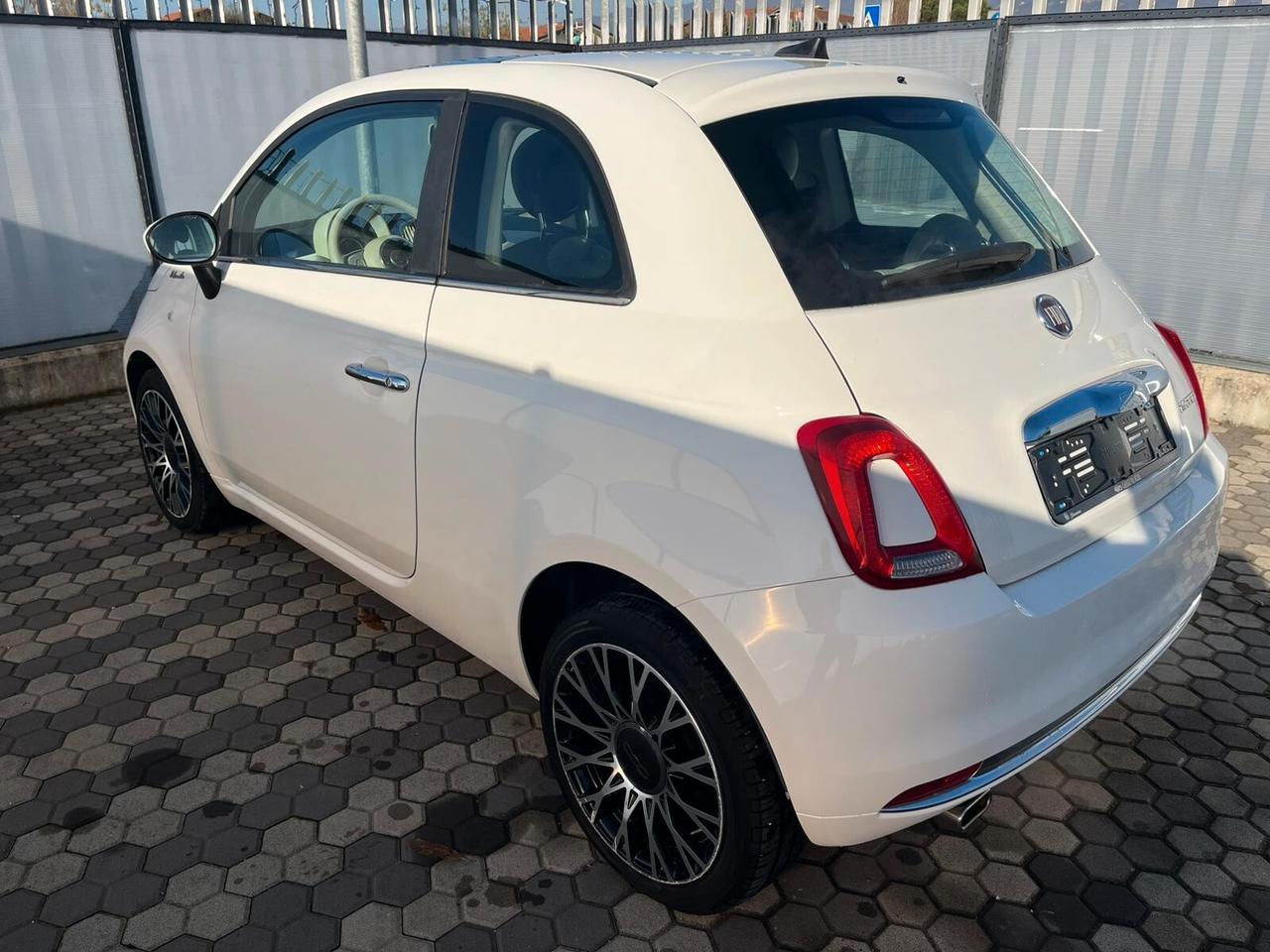 Fiat 500 1.0 Hybrid Dolcevita