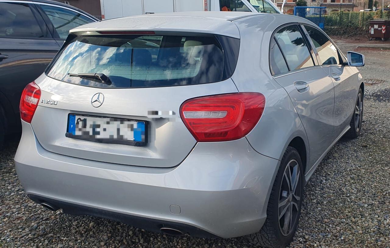 Mercedes A 250 Premium Commercianti