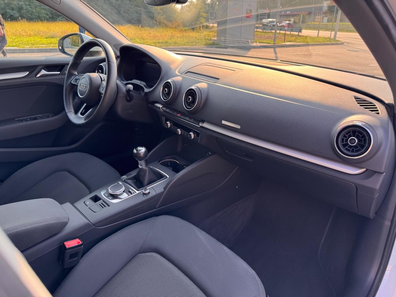 Audi A3 SPB 35 TFSI COD Admired