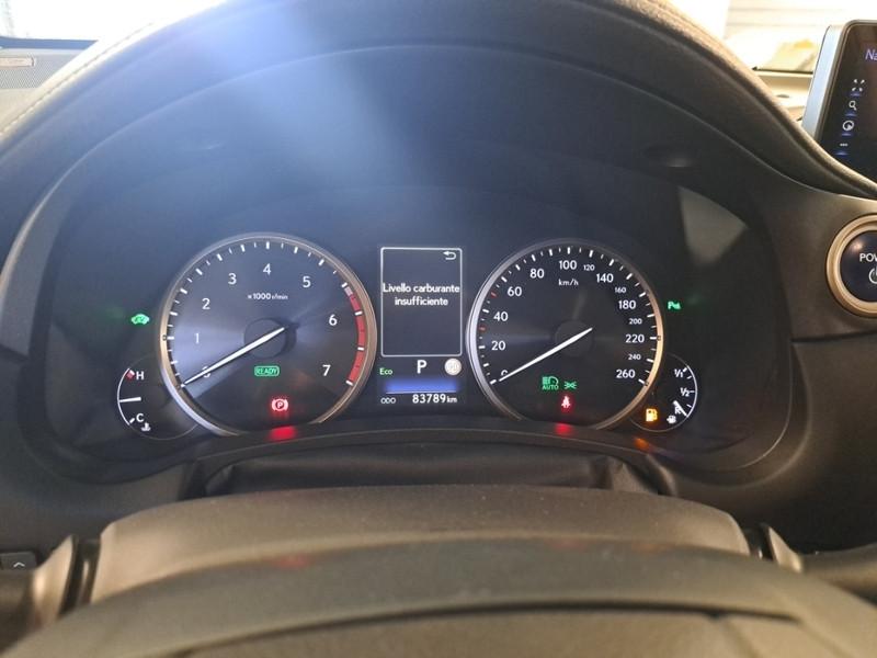 LEXUS NX Hybrid Luxury 4WD