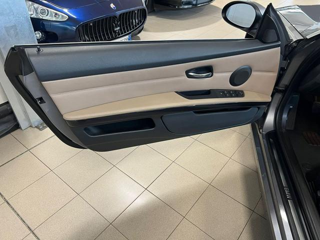 BMW 330 i Cabrio MANUALE ! MSPORT ! 19 ! 2 PROPRIETARI !