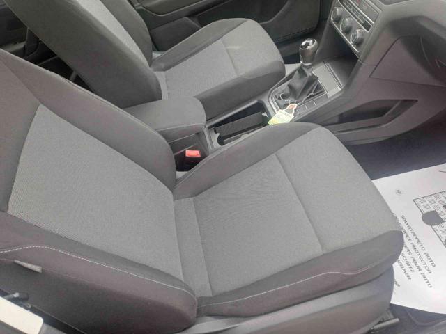 VOLKSWAGEN Golf Sportsvan Trendline