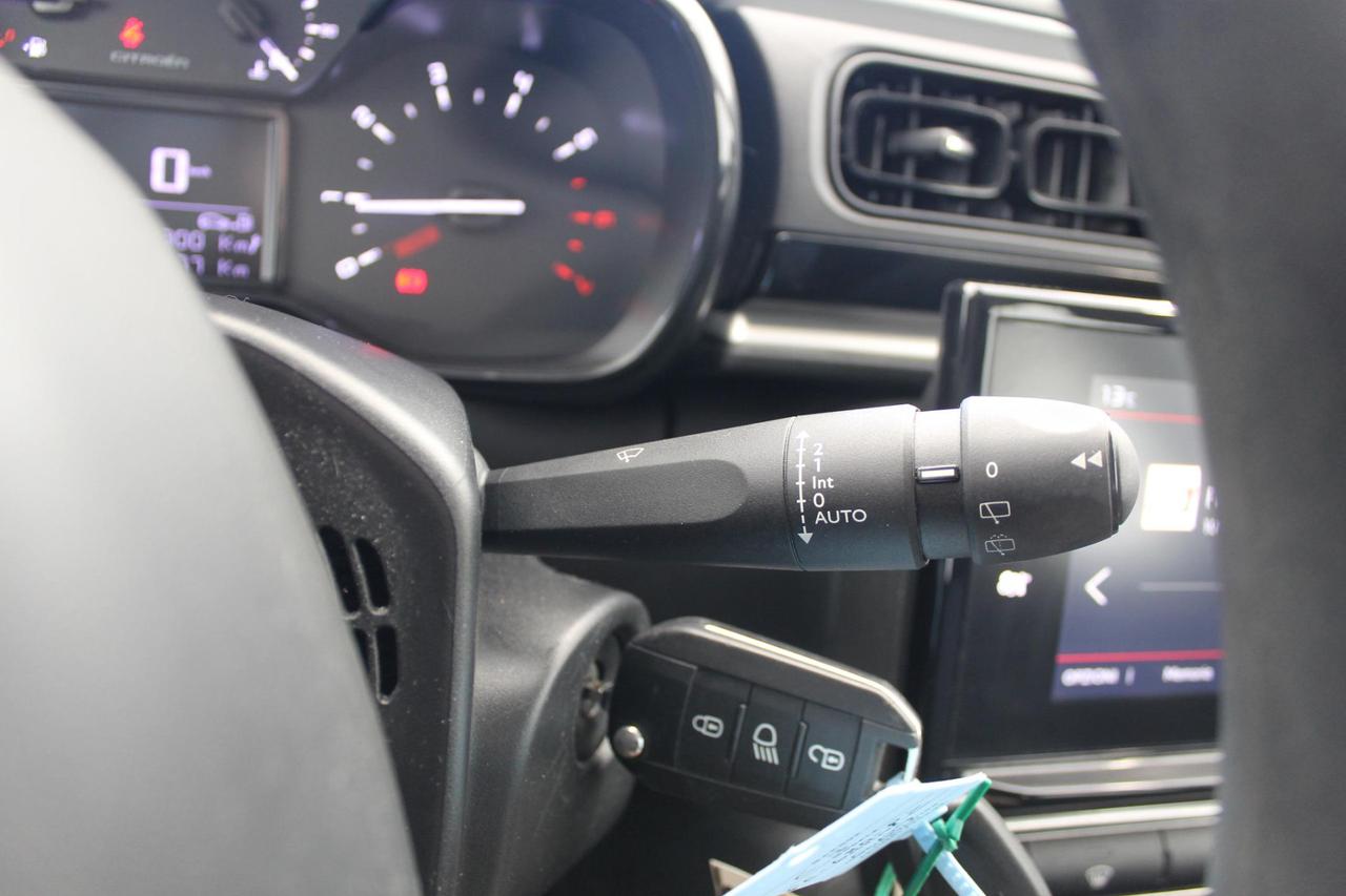 Citroen C3 1.2 puretech Feel Pack NAVI 83 Cv.