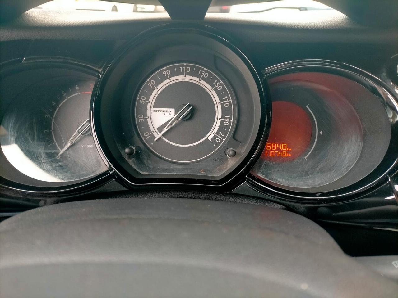 Citroen C3 PureTech 82 Live Edition EXCLUSIVE