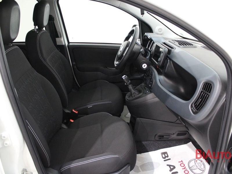 FIAT Panda Cross Panda 1.0 firefly hybrid Cross s&s 70cv 5p.ti