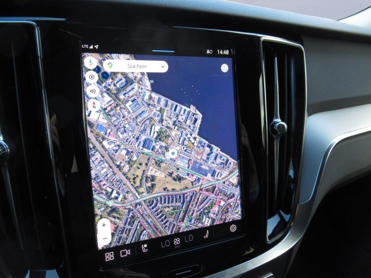 Volvo V60 T8 Plug-in Hybrid AWD automatico Plus Bright