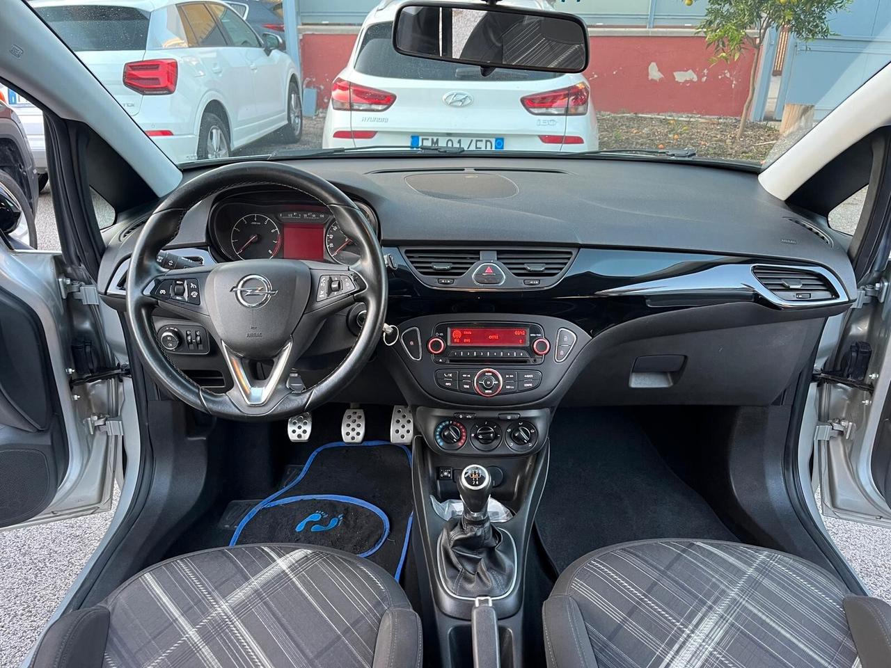 Opel Corsa 1.2 5 porte Innovation GPL