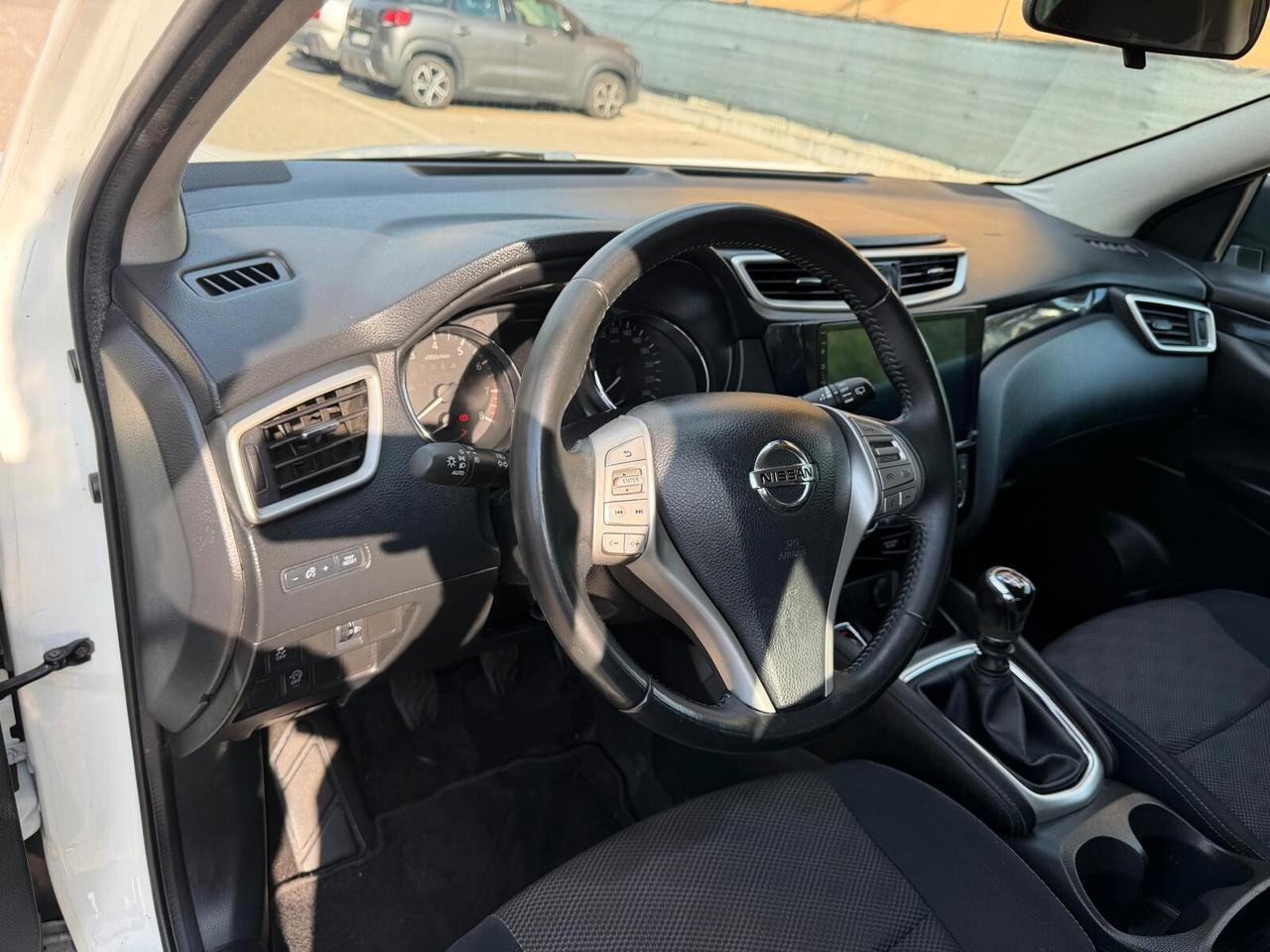 Nissan Qashqai 1.2 - NEOPATENTATI - 12 MESI DI GARANZIA -