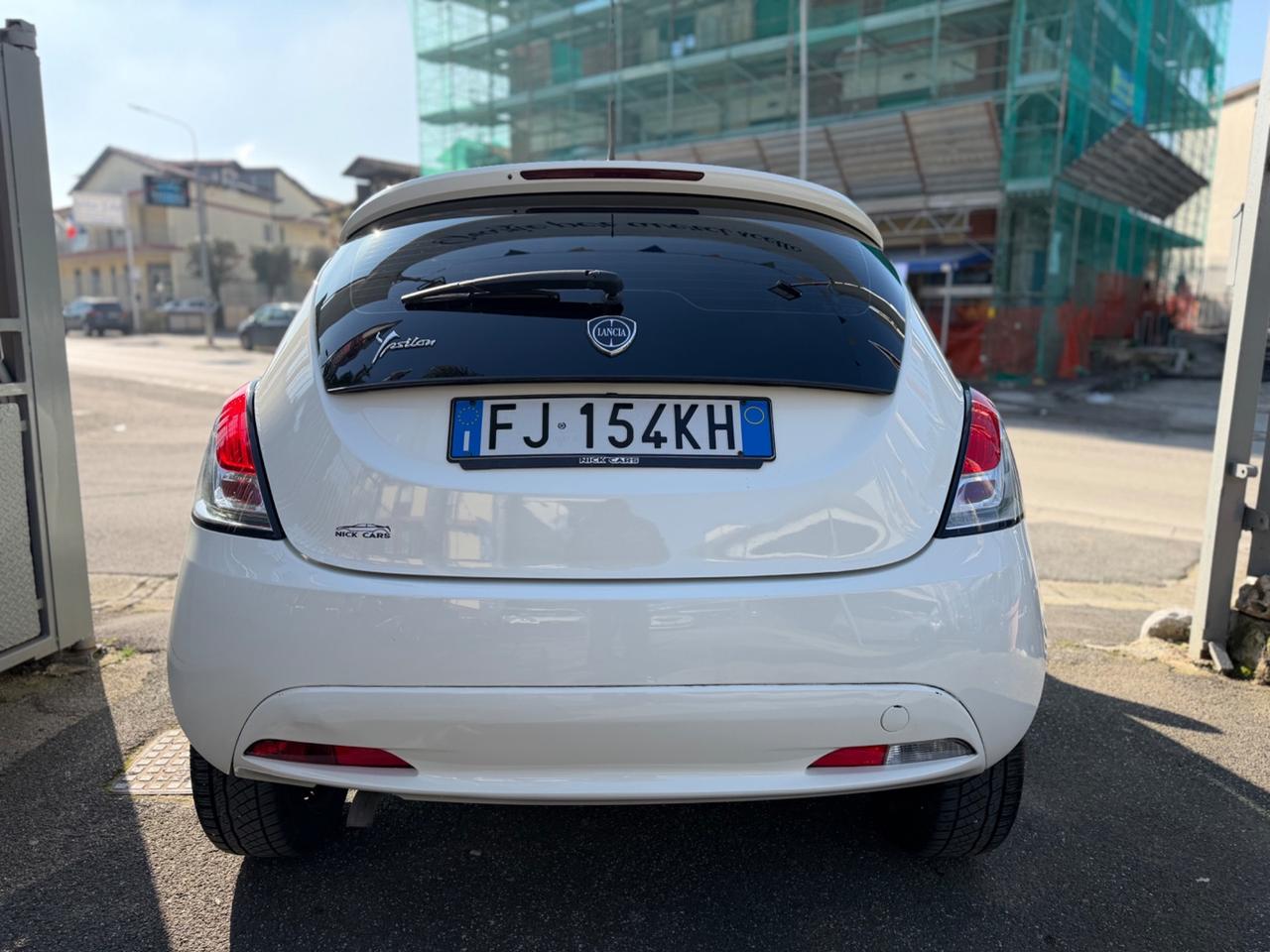 Lancia Ypsilon 1.2 69 CV 5 P PLATINUM